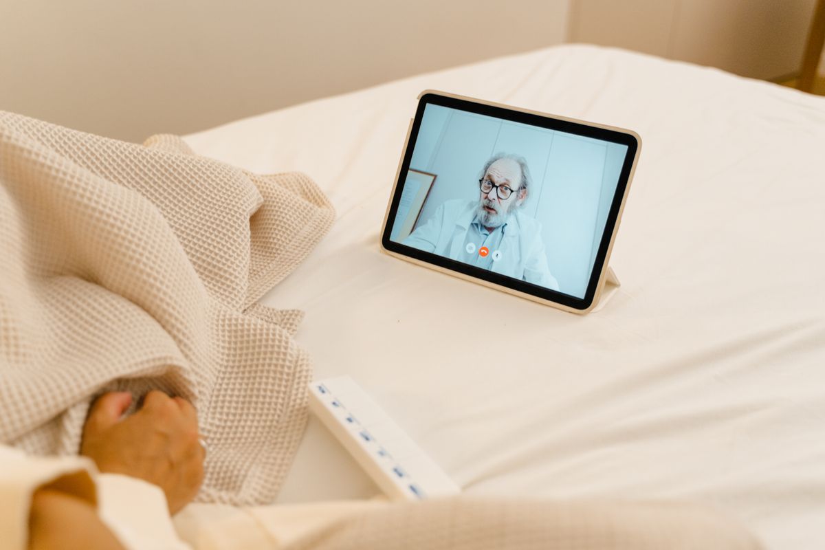 Healthcare professional in a telehealth consultation representing how to get a medicinal cannabis prescription in Australia